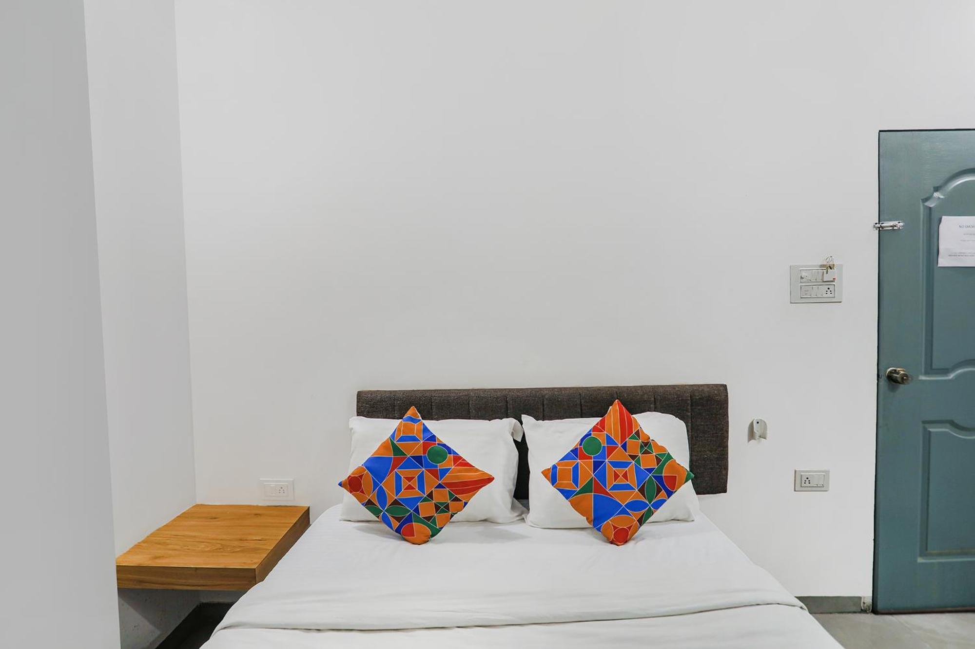Hotel Fabexpress Pramila Prakash Nagpur Esterno foto